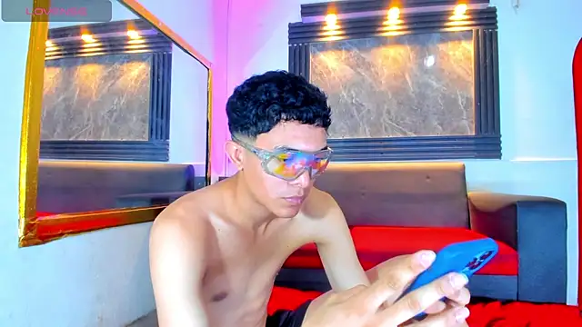XXX chat uživo modela Yeff_26