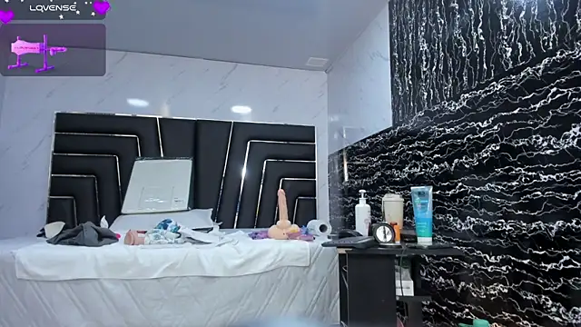 Czat XXX na żywo – Ladyy_Scarlett