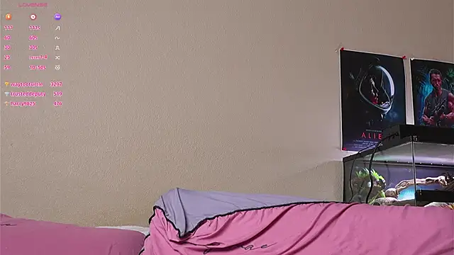 YaraAveiri Live XXX-Chat