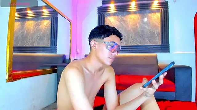 Yeff_26 Chat XXX live