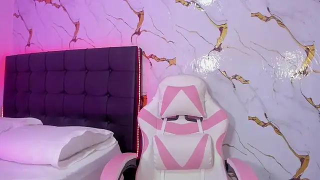Scarlet_DLuce Live XXX Chat
