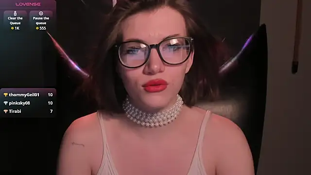 Živý XXX chat CathyAdams