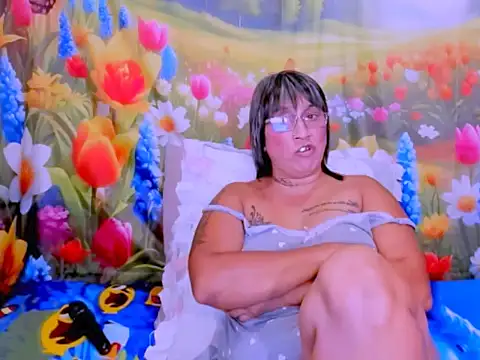 indianroxy Chat XXX live