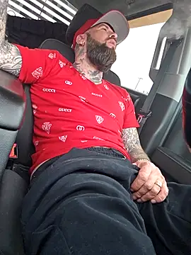 دردشة Beardedtattood الجنسية المباشرة