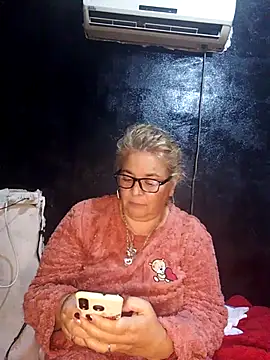 Онлайн чат XXX momismilf544