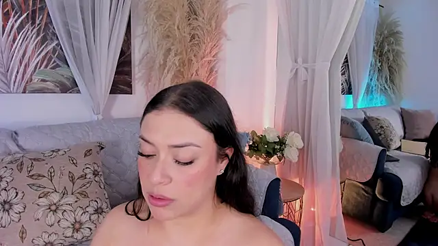 Živý XXX chat Nicolle_W