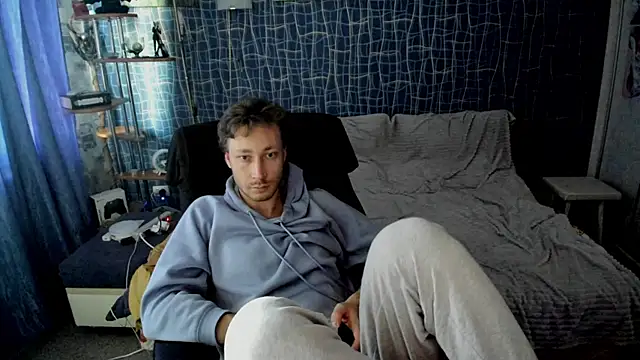 CuteBoy228 Webcam Show