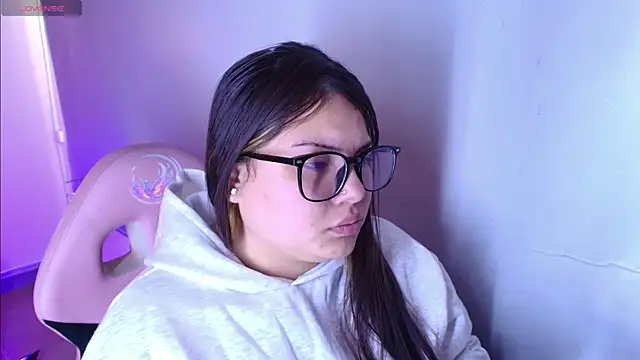Dreamboo__ Adlı Modelin Canlı XXX Sohbeti
