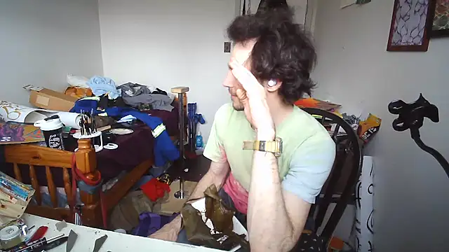 JohnnyMoves' Webcam Show