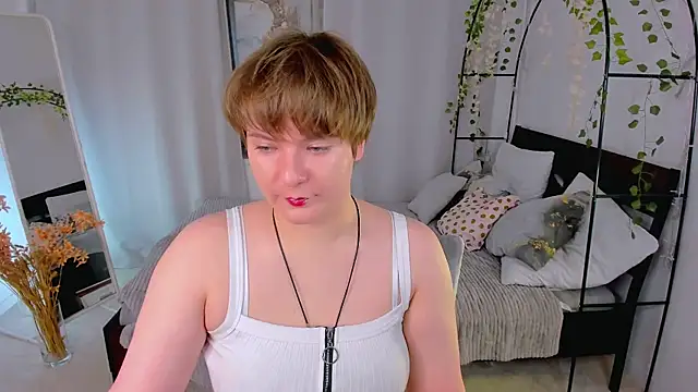 MelittaStorrie Live XXX-Chat