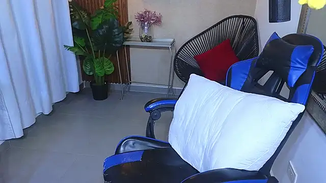 Pertunjukan Kamera Web Kenya--Buhle