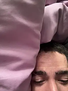 Bigdickpinnky webcam show