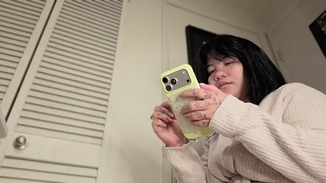 yourvibedealer's Live XXX Chat