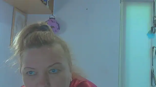 Chat XXX en directo de Lusi-777
