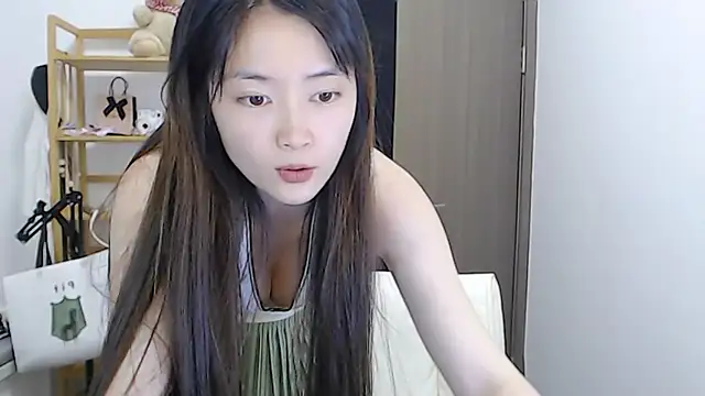 Mimi-cnbaby's Live XXX Chat