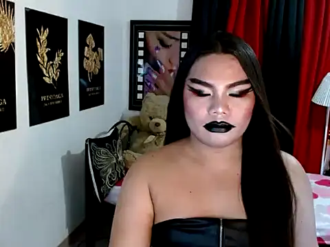 TSbrianaHugeCock Webcam show