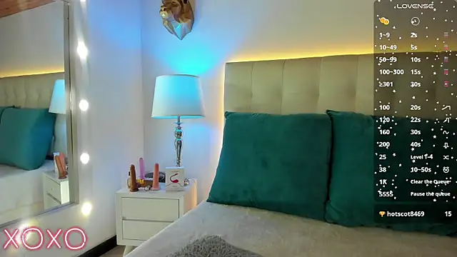 دردشة _sasha_miller_ الجنسية المباشرة