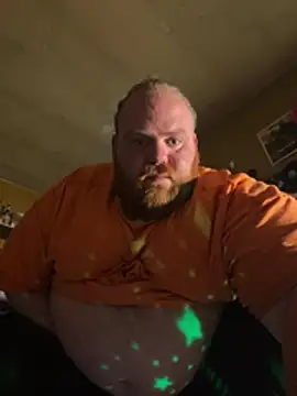 Show modela Bigfarmdaddy69 na web-kameri