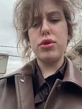 LilianBliss élő XXX-chatje