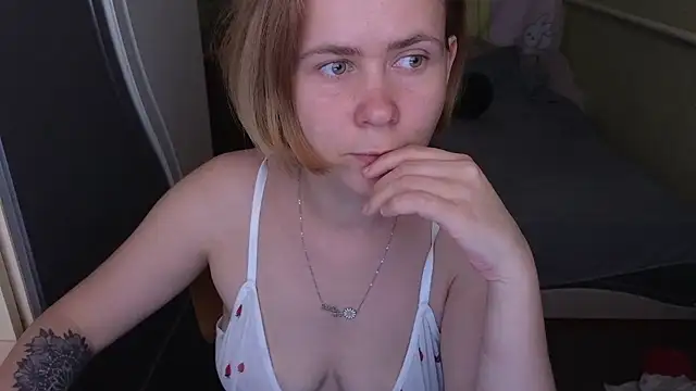 Riley_Roo's Live XXX Chat