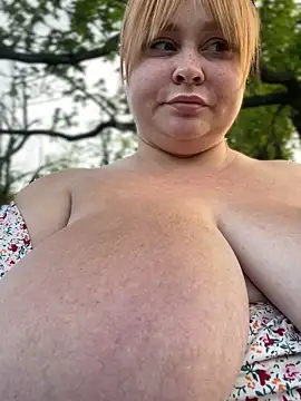 Pokazy przed kamerką – LadyDreams11