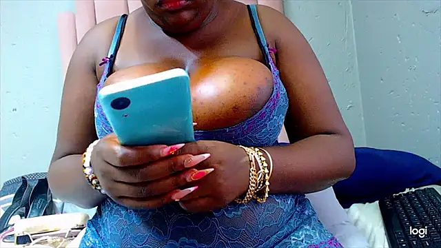 Chocolatemelons17's Live XXX Chat