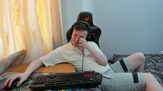 Webkamerová show iliaskrislove
