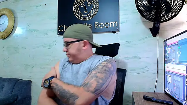 maximo_daddy webcam show