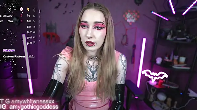 amywhitenessxx élő XXX-chatje