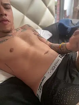 AlphaMasterXxx Live XXX Chat