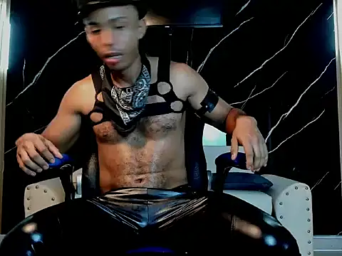 TitoBell's Live XXX Chat