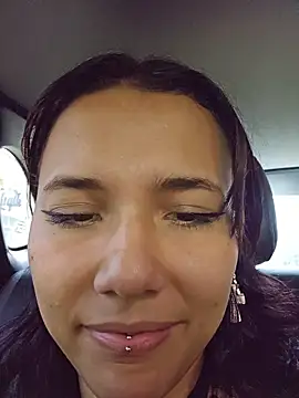 Pokazy przed kamerką – Isabella_Stark