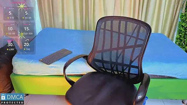 Živý XXX chat nena_cupcake_