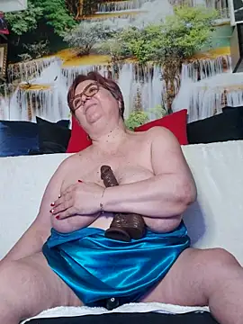 Czat XXX na żywo – QueenPammy1