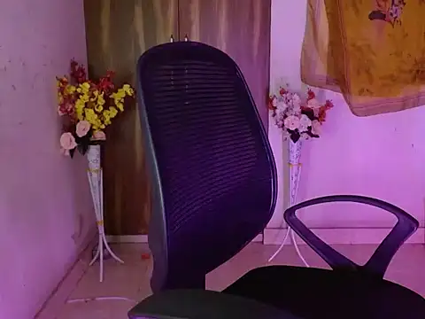 Chat +18 de Roiseeee ao vivo