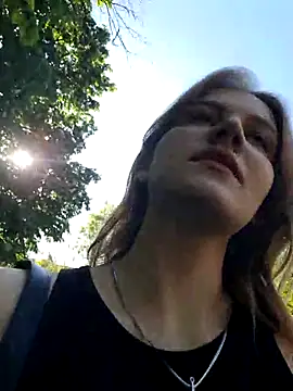 mooniekiss Live XXX-Chat