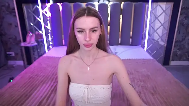 Snow_WhiteeeX's Live XXX Chat
