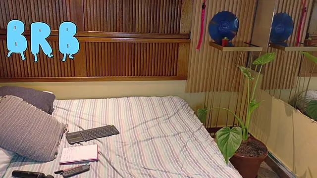 Eli666uwu's Live XXX Chat