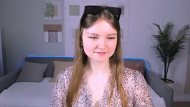 LookEva Adlı Modelin Canlı XXX Sohbeti