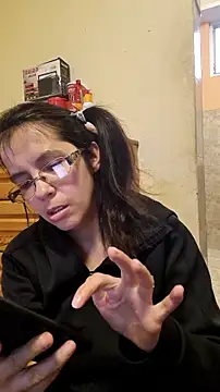 Chat +18 de rposhta1991 ao vivo