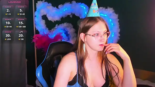 Queen_Milena's Live XXX Chat