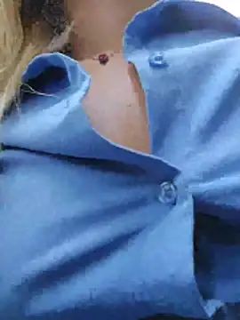 Czat XXX na żywo – Pretty_roxxyy