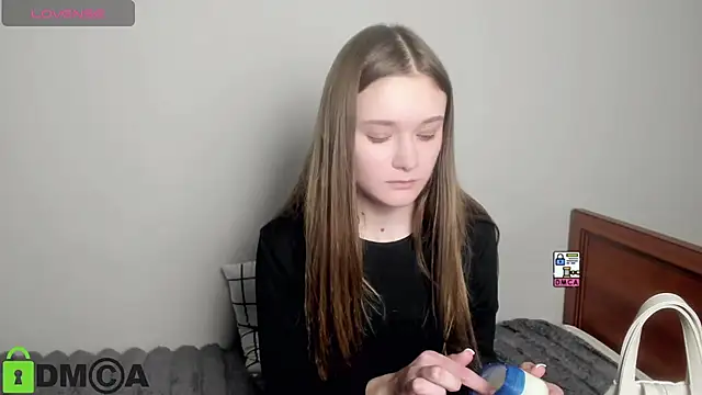 Elina_X: онлайн-секс-чат