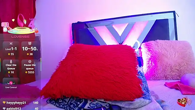 VivienneNoir Live XXX-Chat