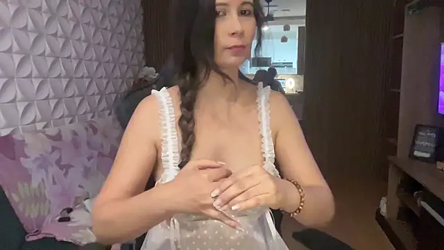 Fenixheaven's Live XXX Chat