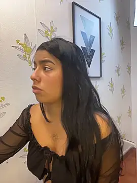 XXX chat uživo modela Laia_white