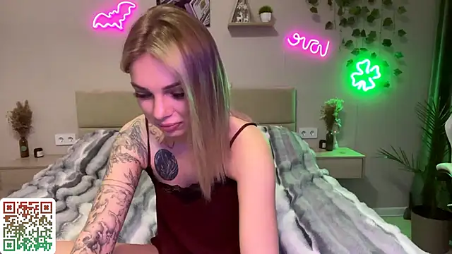 CandyRass Live XXX-Chat