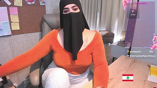 Marjane Adlı Modelin Web Kamerası Şovu