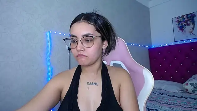 kathe-mills235 Live XXX-Chat