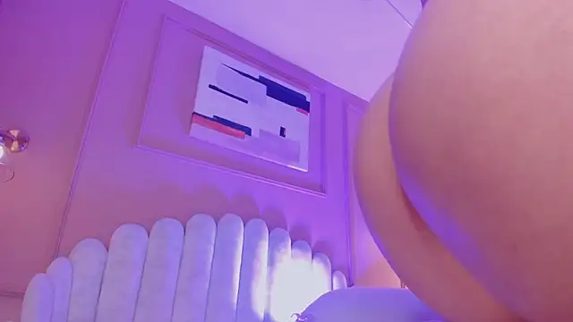 Онлайн чат XXX lia_ass_